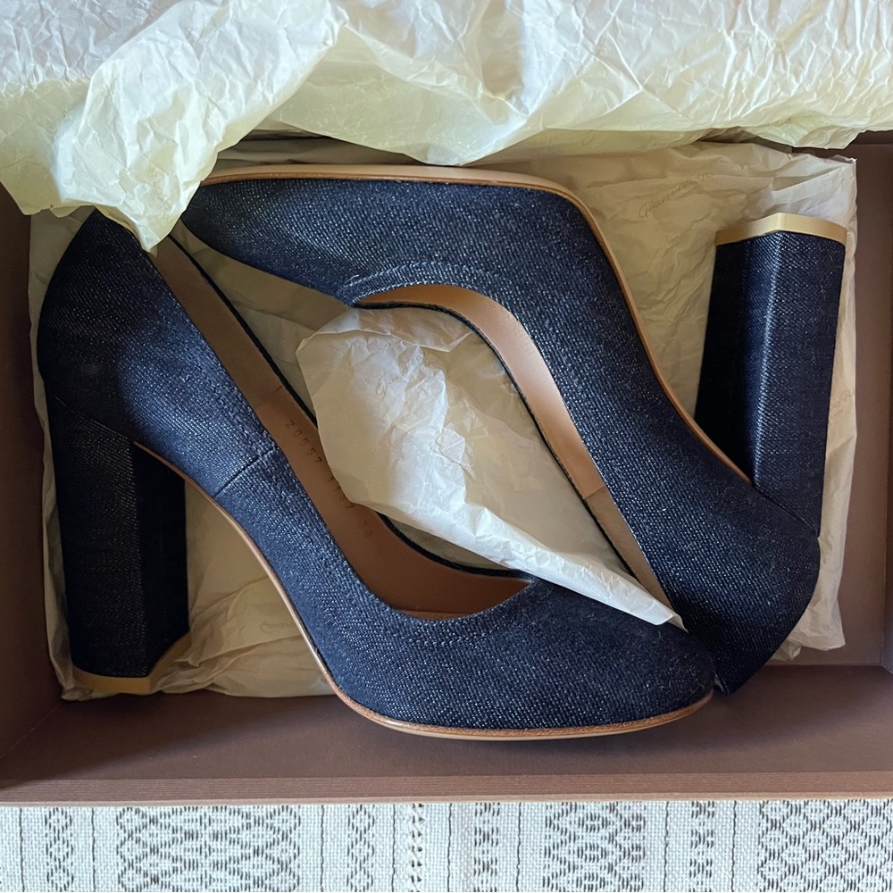 Gianvito Rossi denim High Heeled Pumps